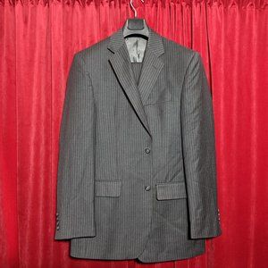 Joseph and Feiss Charcoal Pinstripe Suit (38L)